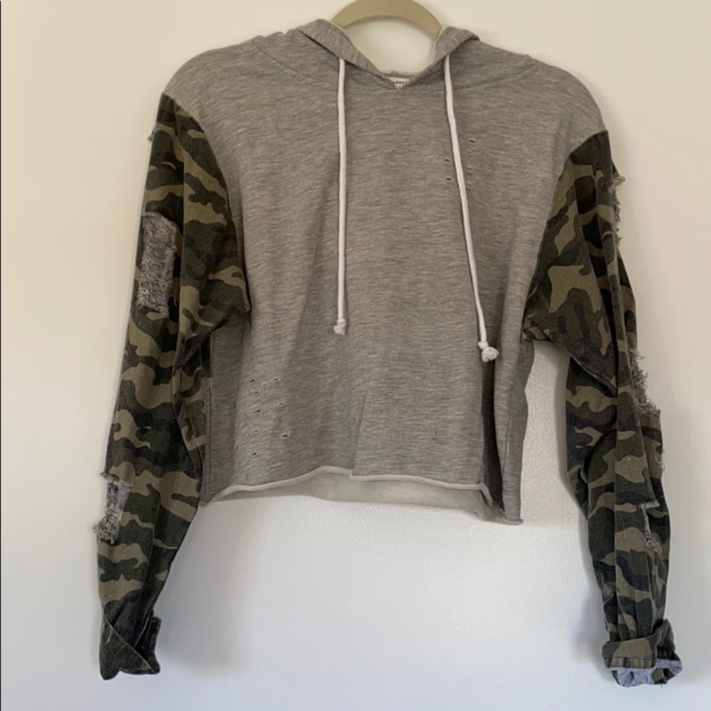 Camo distressed hoodie